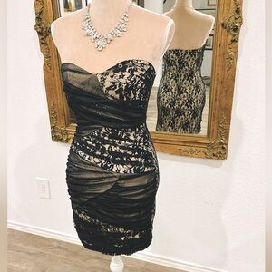 Venus Black Lace Sweetheart Strapless Ruched Cocktail Mini-Dress LBD Sz small
